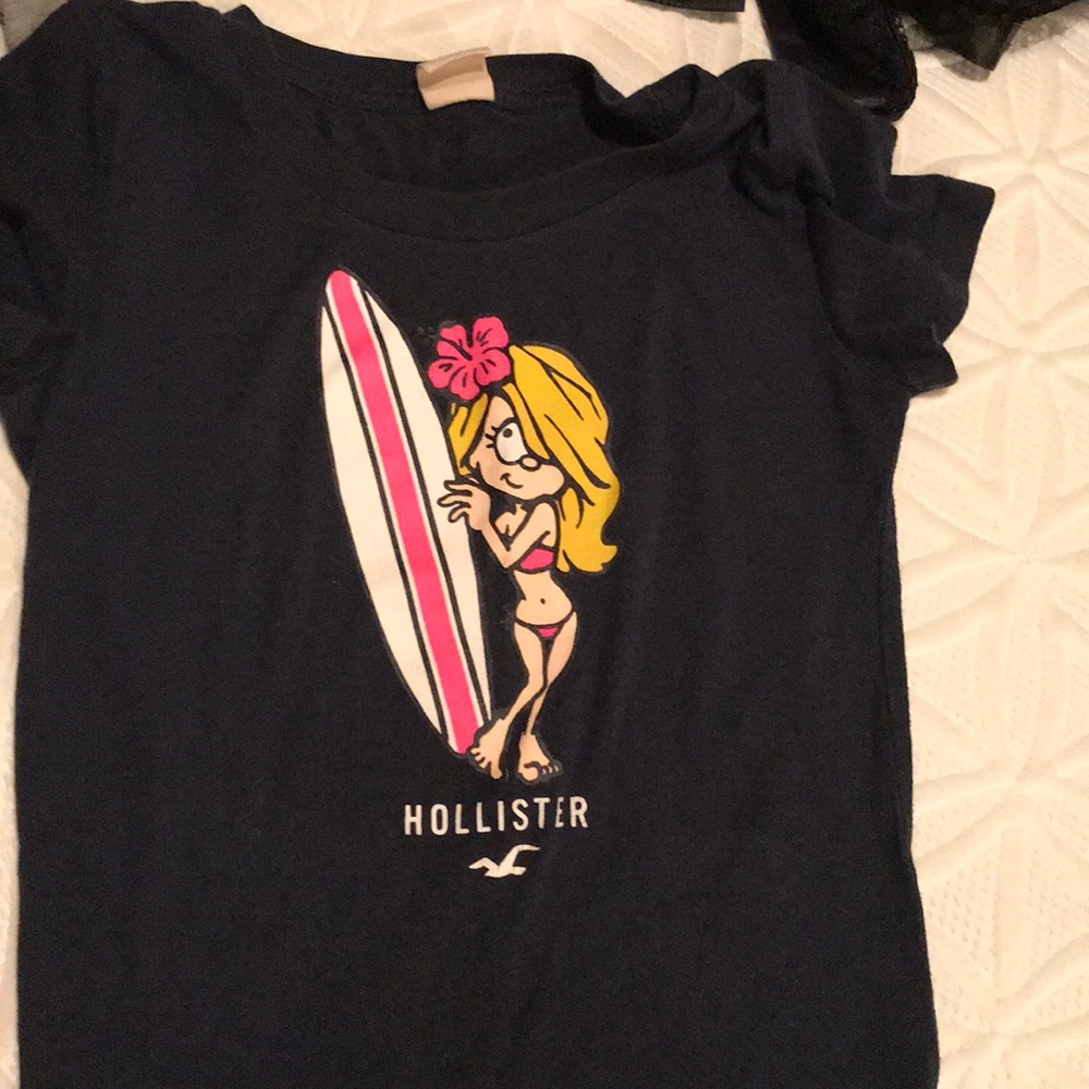 Hollister T-shirt